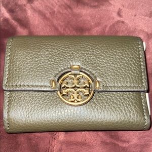 New Tory Burch Miller Medium Flap Wallet